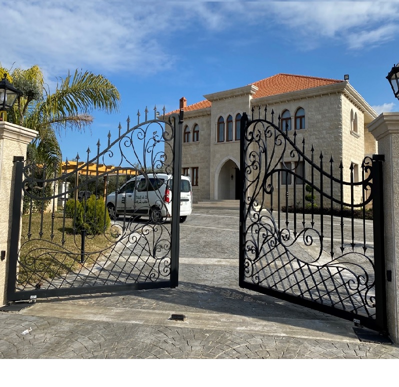 Double Swing Gates